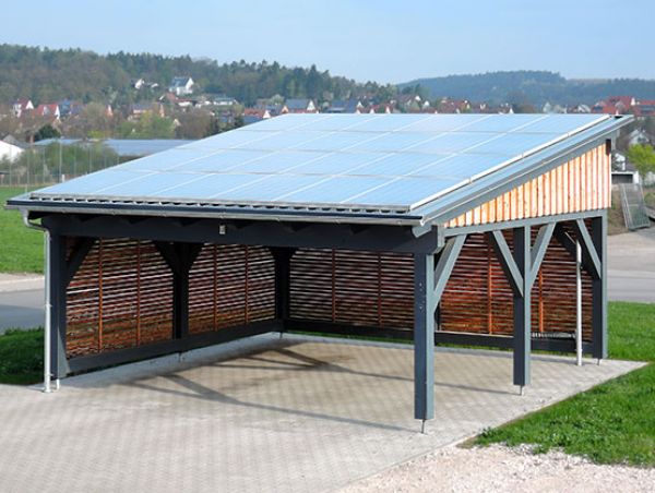 Solar Carports Aus Holz Schubert Kuhn Massivholzhauser Und Photovoltaikanlagen