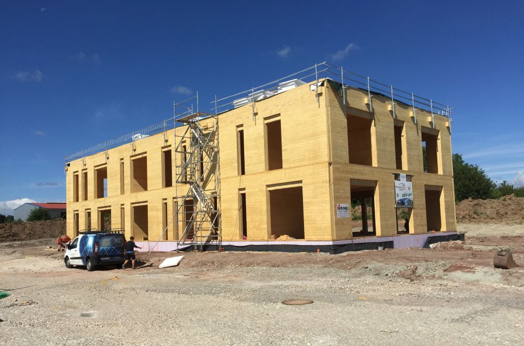 Verwaltungsgebäude in Emskirchen von Schubert + Kühn